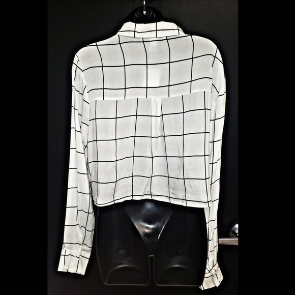 Forever21 Contemporary Top - Picture 3 of 4